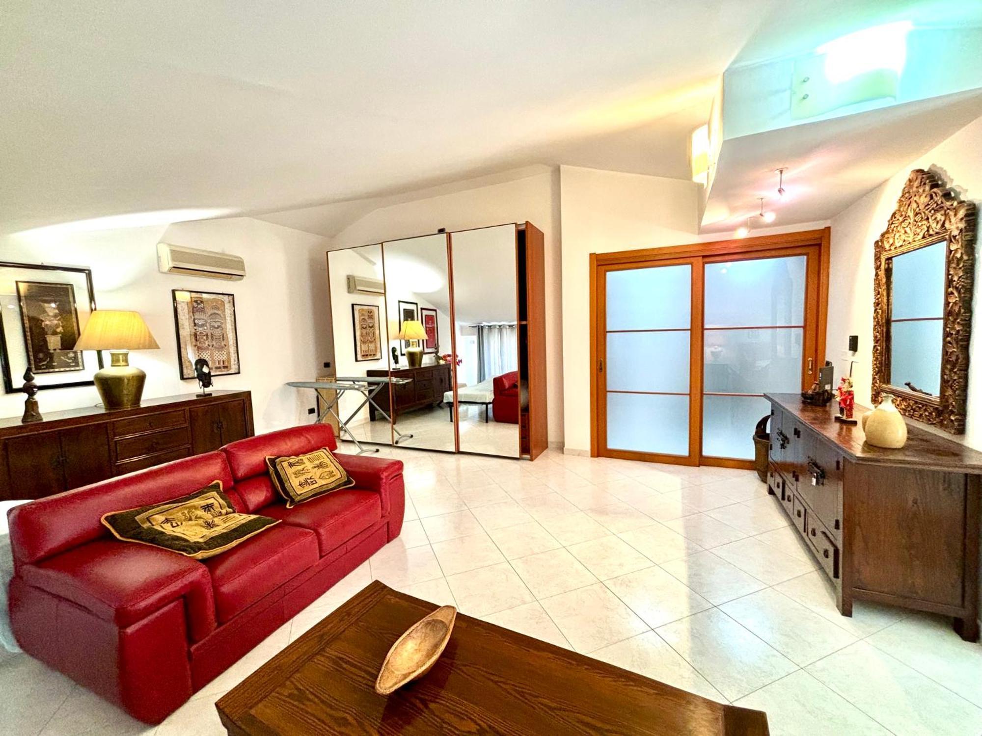 Apartmán Longlife Isbingias Cagliari Exteriér fotografie